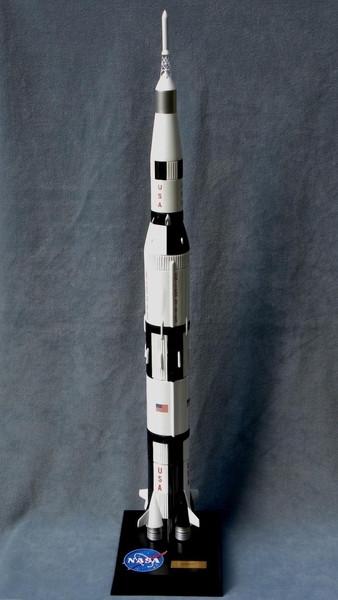 Saturn V Model in 1/100 scale