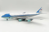 1/200 INFLIGHT200 USAF Air Force One Vc-25 2800 with Key Chain IFVC25A0222P - The Space Store