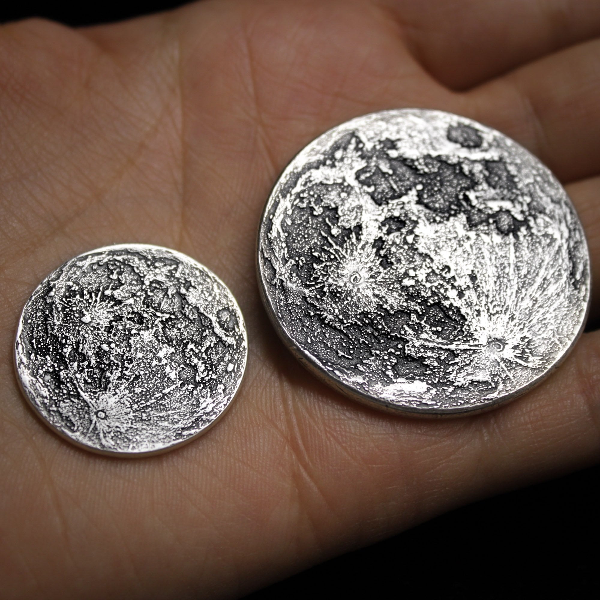 Full Moon Silver Coin - 1 in / 26 mm | The Space Store