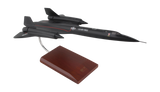 *Lockheed SR-71A Blackbird Model Scale:1/72