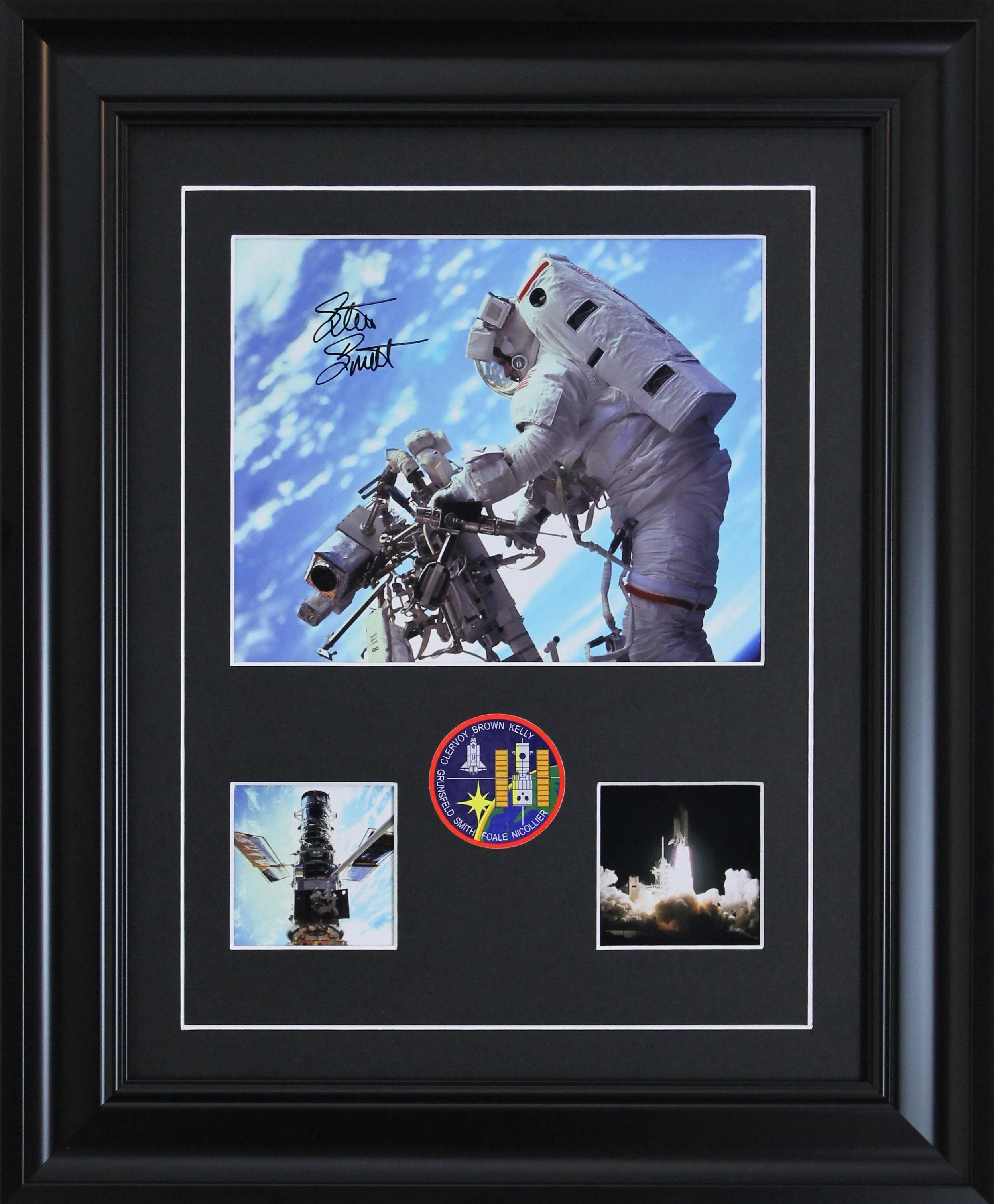 STS-103 photographic print signed by Mission Specialist Steve Smith - The Space Store